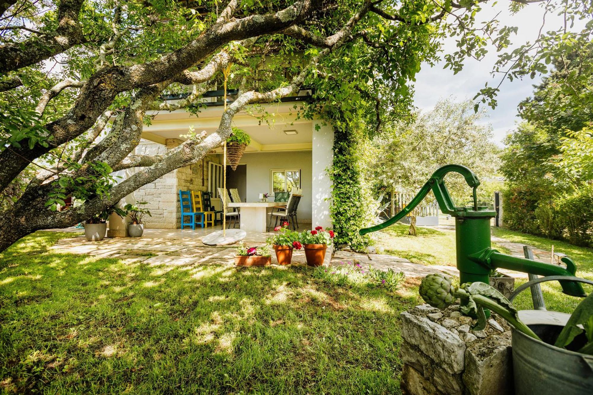 Peroj'S Green Oasis - Holiday Home Eksteriør bilde